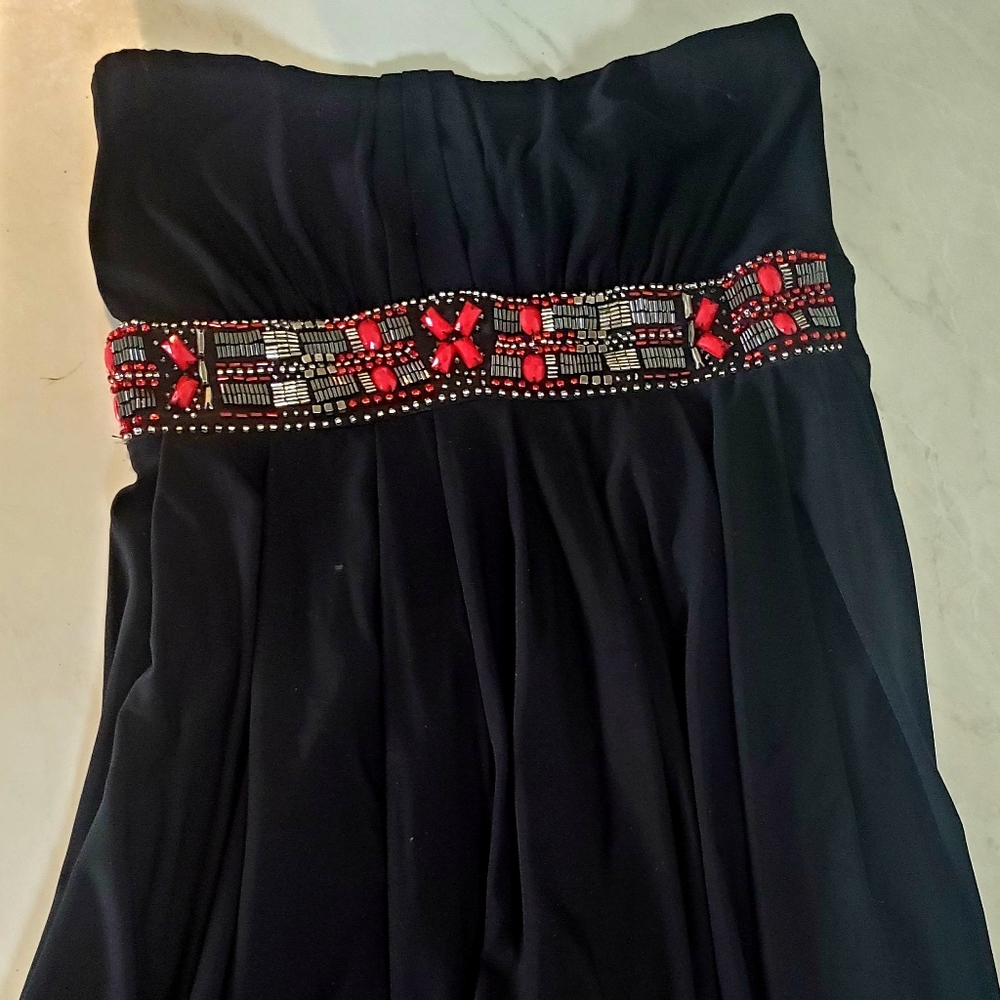 White House Black Market Strapless Dress